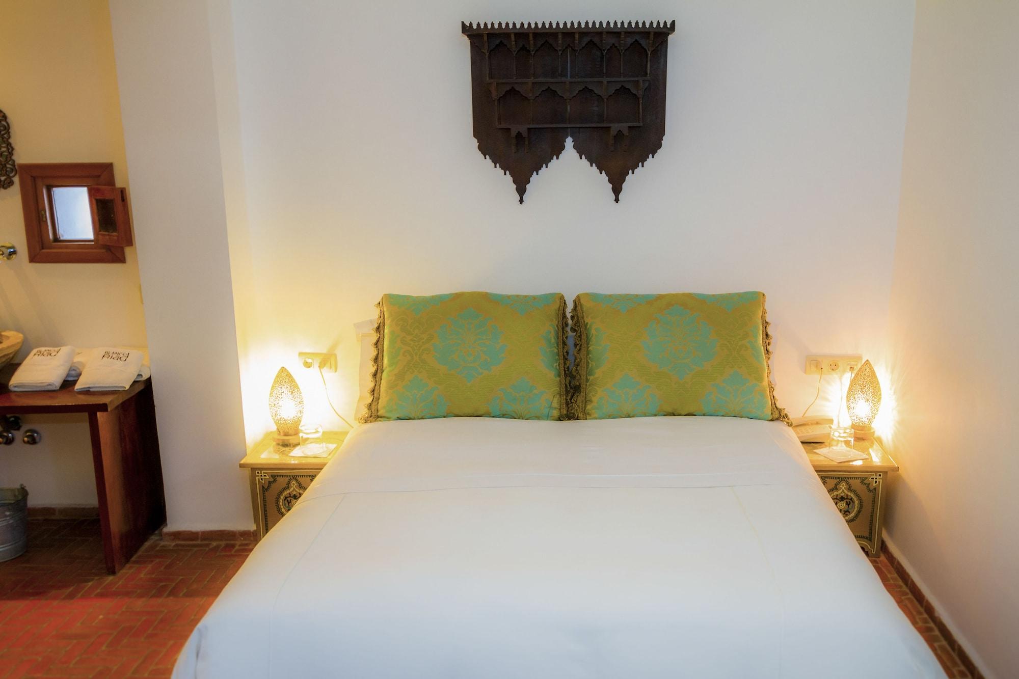 Hotel Blanco Riad Tétouan Esterno foto