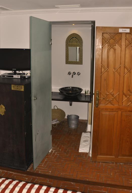 Hotel Blanco Riad Tétouan Esterno foto