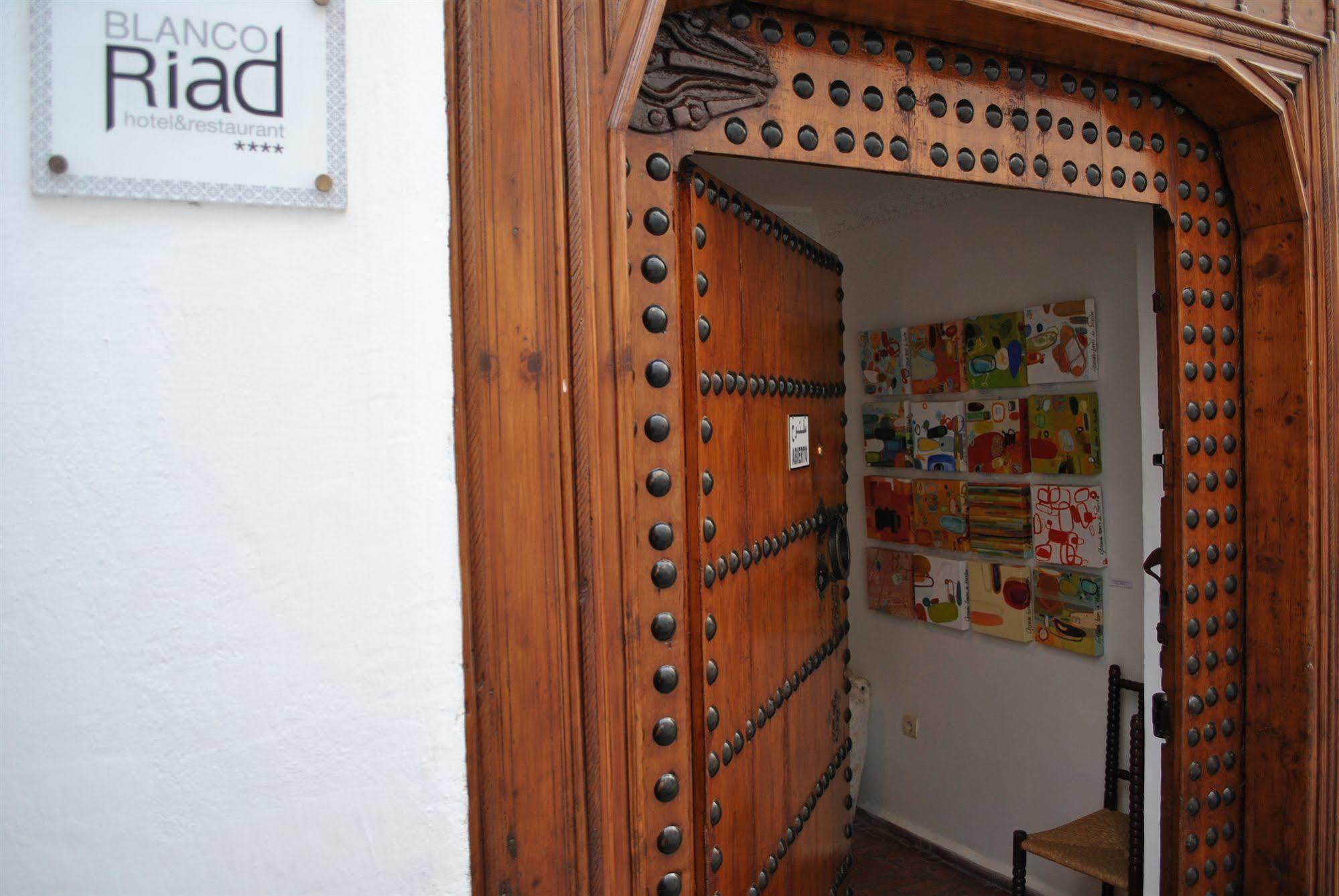 Hotel Blanco Riad Tétouan Esterno foto