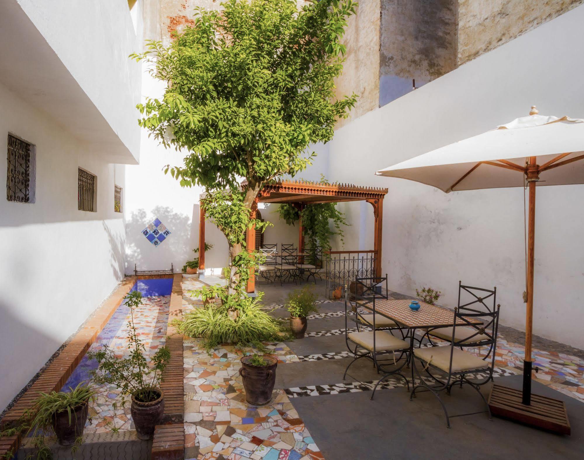 Hotel Blanco Riad Tétouan Esterno foto